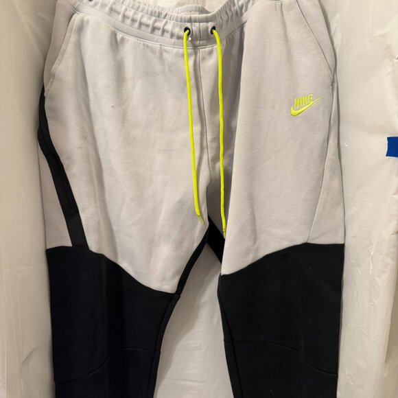 Nike Tech Fleece Joggers XL Gray Black Neon Drawstring - Picture 1 of 2
